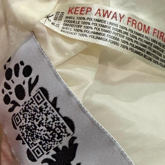 NWT New Free People In A Bubble Printed Puffer Sport Floral Vest Size Large - Picture 4 of 7